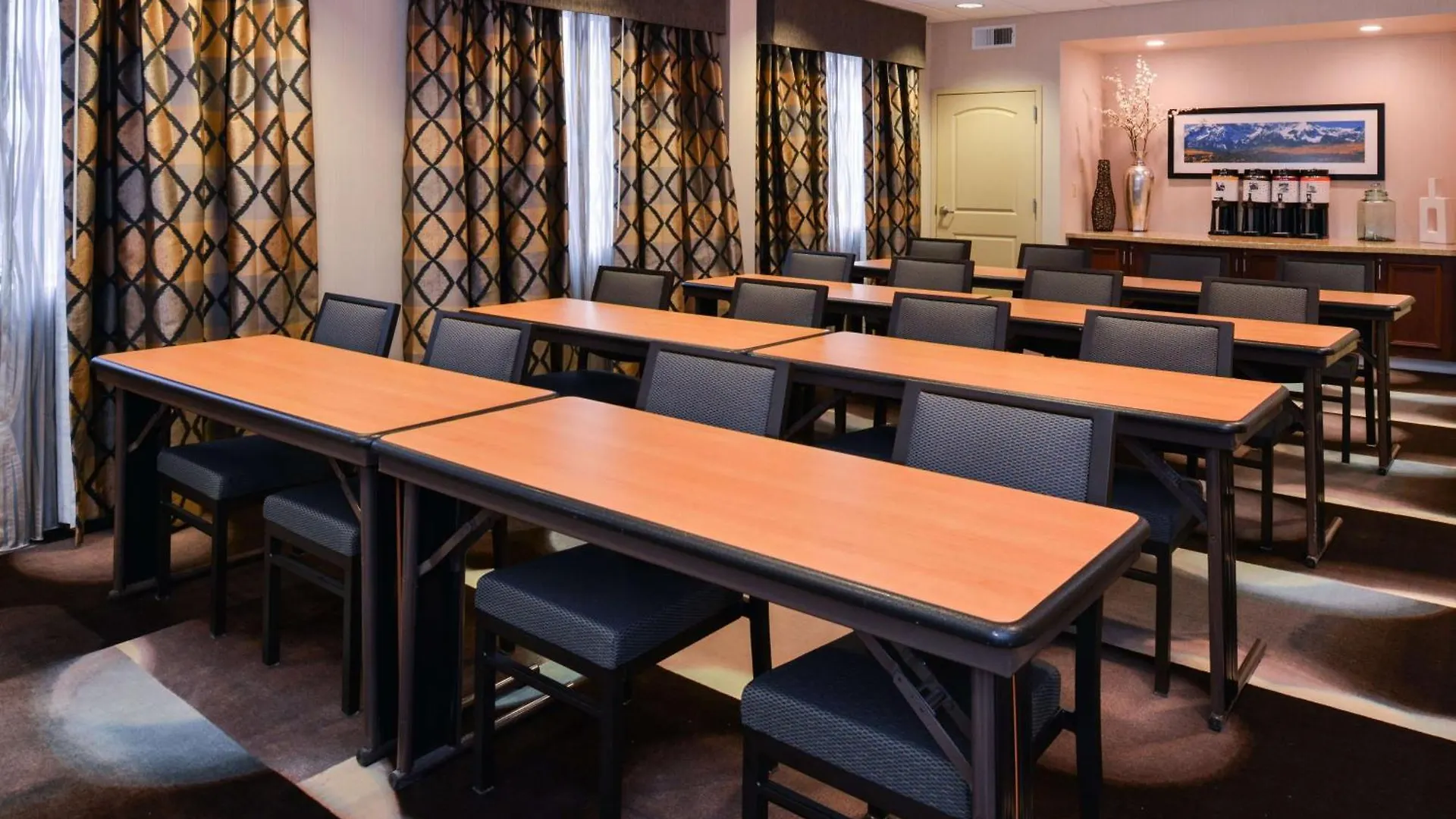 Hampton Inn & Suites Denver-Speer Boulevard Hotel Denver